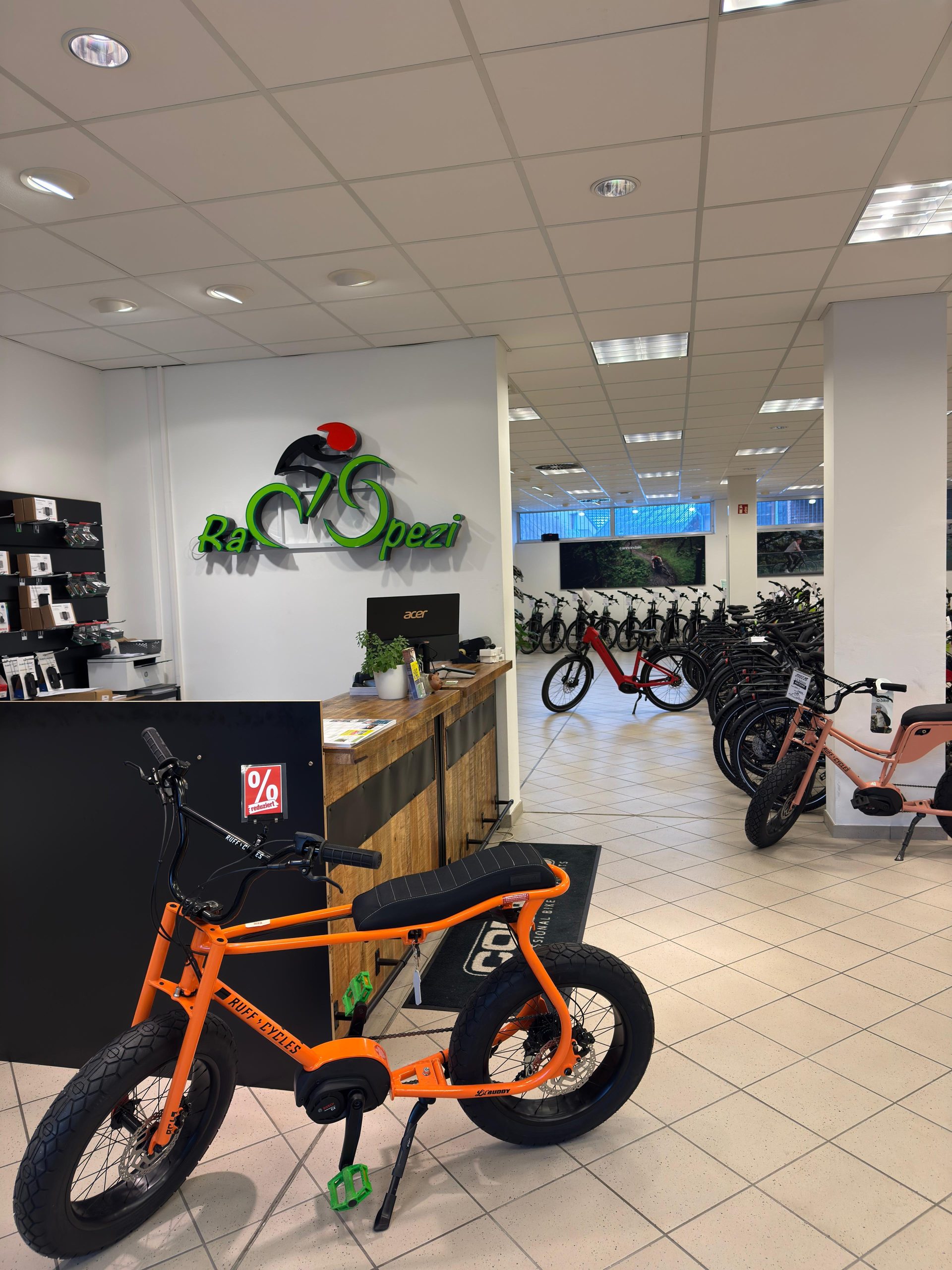 8ef3245a-e78c-47c0-8351-b55268890bf8